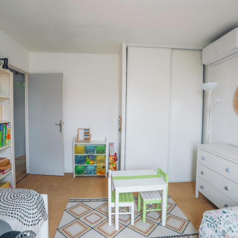 Maison entière à 300m du centre - Three-Bedroom House - 6