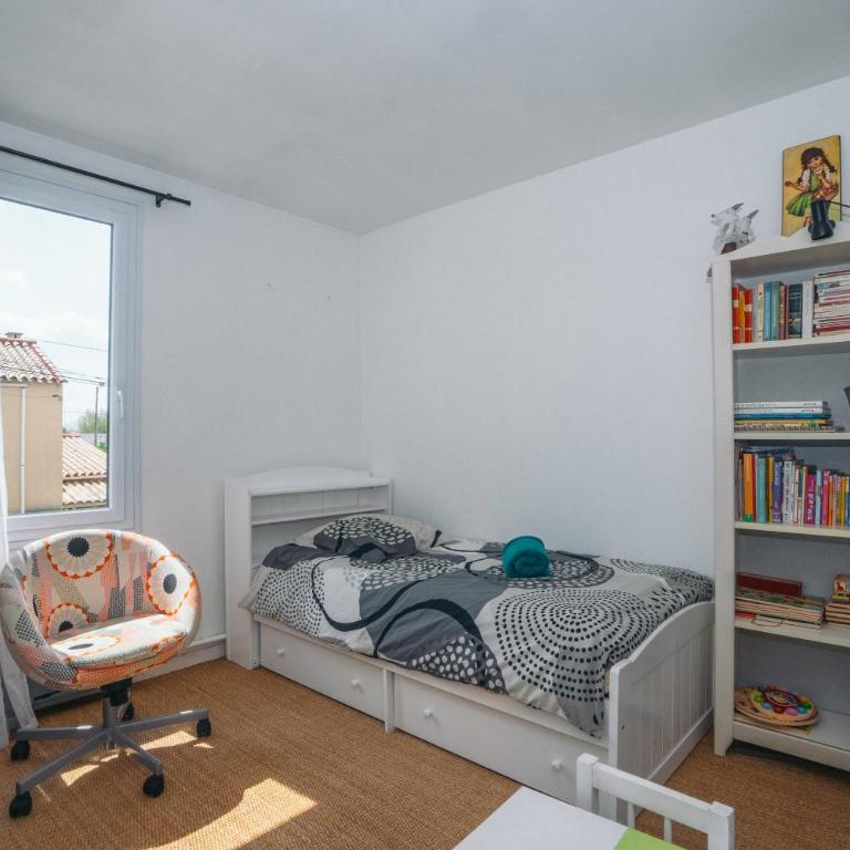Maison entière à 300m du centre - Three-Bedroom House - 7