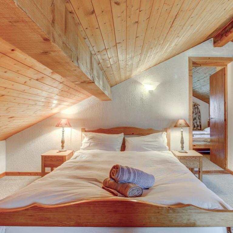 Self Catered Chalet with Indoor Pool - Chambre Familiale Supérieure - 2