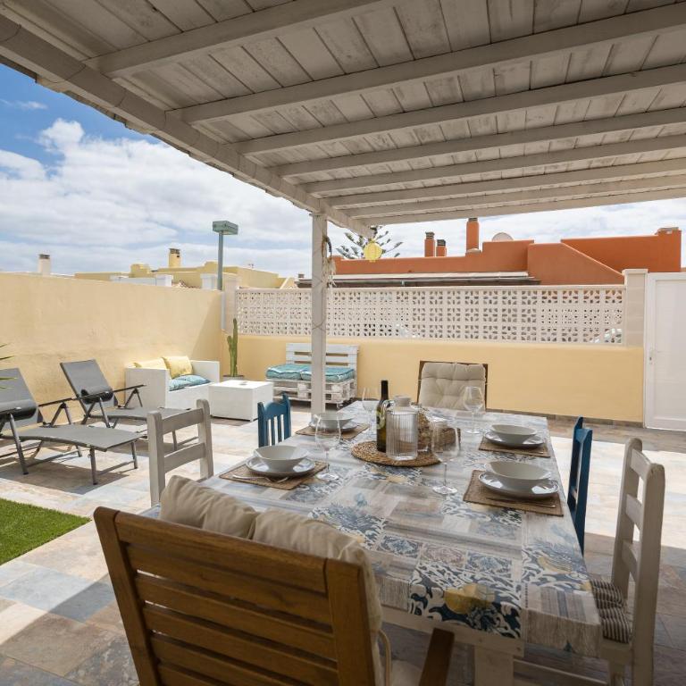 Home2Book Isla Bonita Dream Escape in Corralejo - Three-Bedroom House - 8