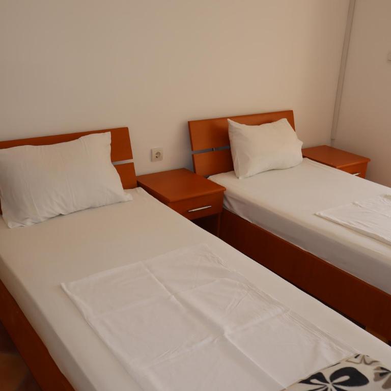 Apartmani MULIC Sutomore - Dvokrevetna Soba sa Zasebnim Krevetima - 6