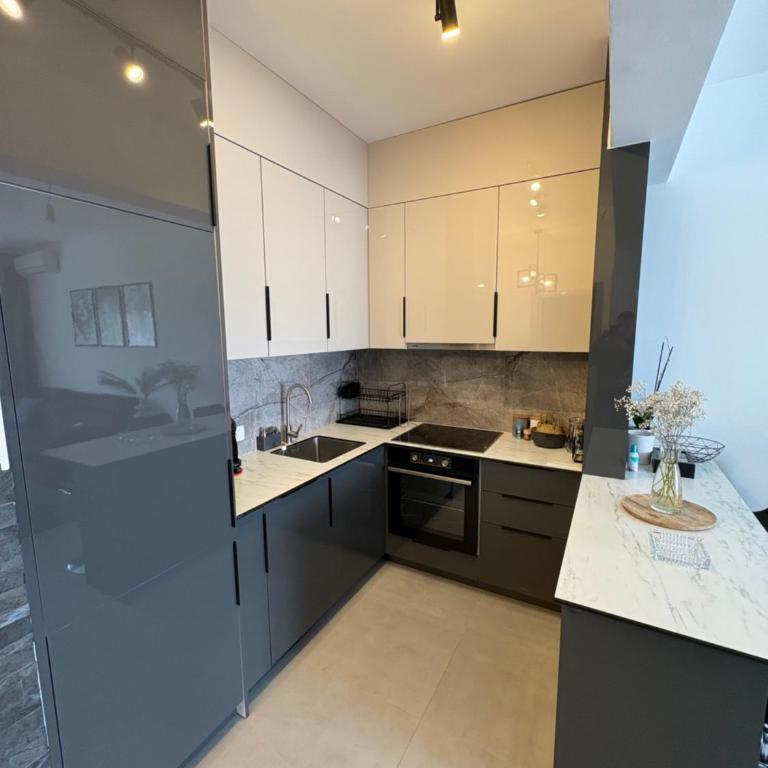 Apollo 1 - One-Bedroom Apartment - 6