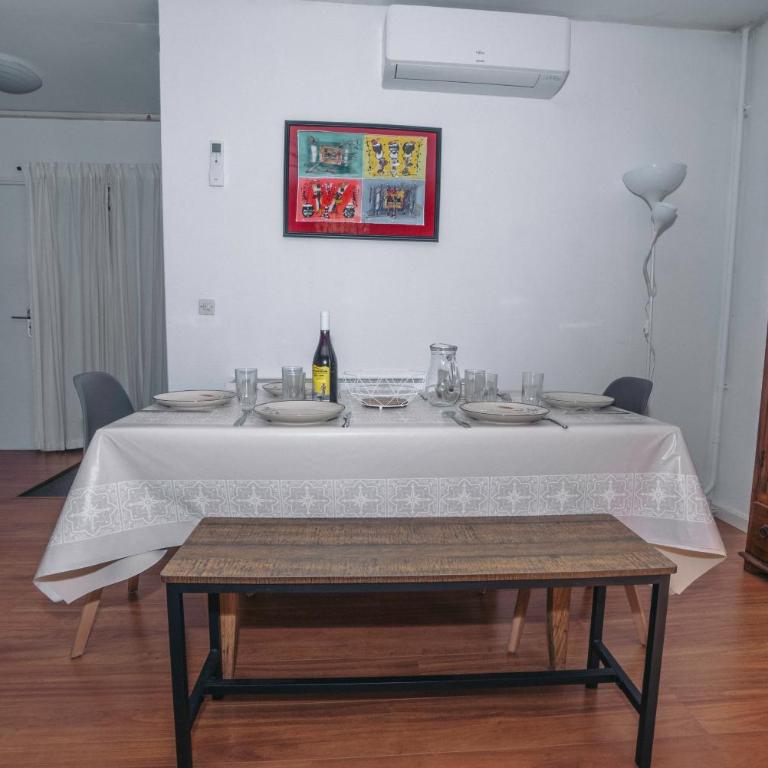 Maison entière à 300m du centre - Three-Bedroom House - 22