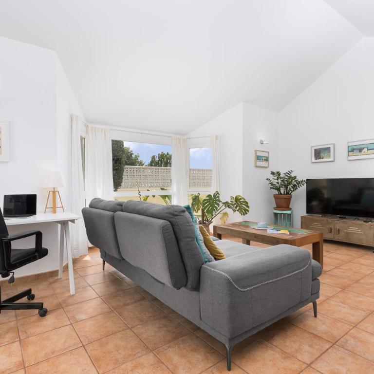 Home2Book Isla Bonita Dream Escape in Corralejo - Three-Bedroom House - 2