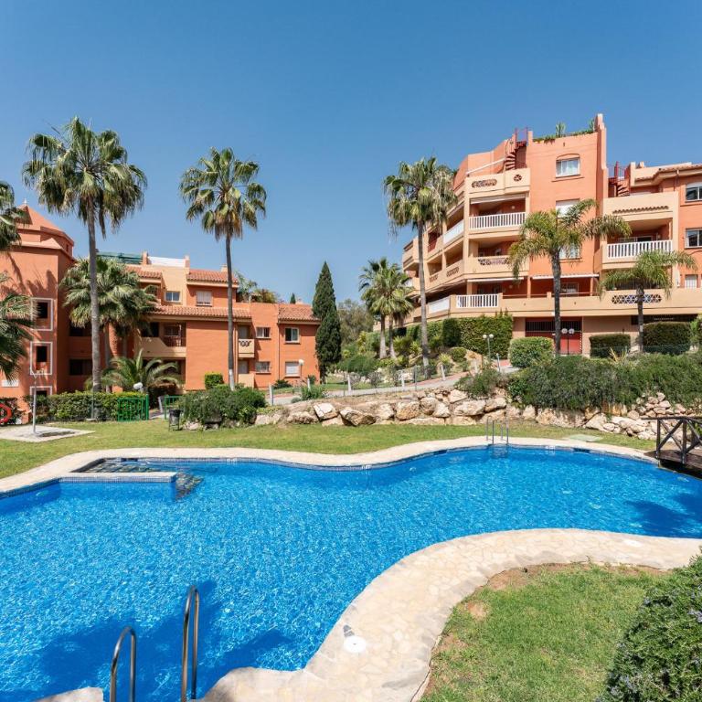 MalagaSuite Amatista Marbella - Apartamento de 2 dormitorios con vistas a la piscina - 27