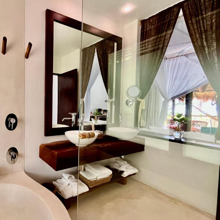 The Beach Tulum Hotel - Habitación Deluxe frente a la playa - 3