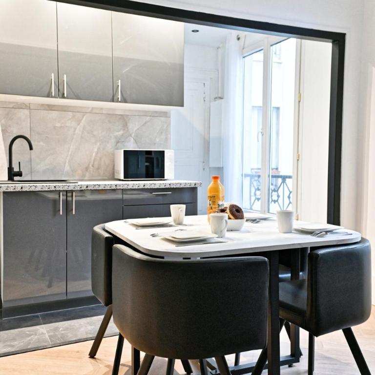 Modern Paris Moulin Rouge Apartment - Appartement 1 Chambre - 22