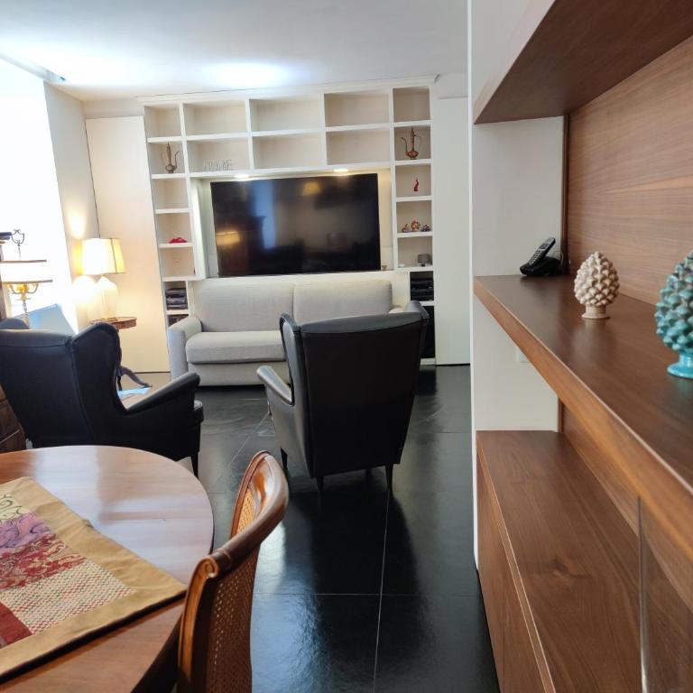 Banchi Nuovi Ventuno - Appartamento con 2 Camere da Letto - 1