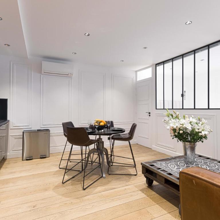 Gatsby Chic & Elegance & Billiards & Fitness & Luxury - Apartment - 16
