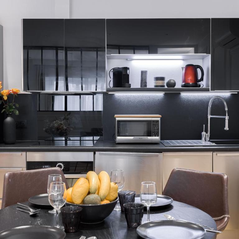 Gatsby Chic & Elegance & Billiards & Fitness & Luxury - Apartment - 18