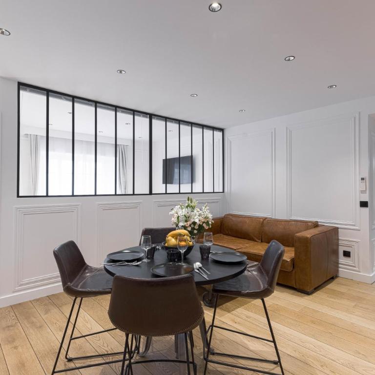 Gatsby Chic & Elegance & Billiards & Fitness & Luxury - Apartment - 22