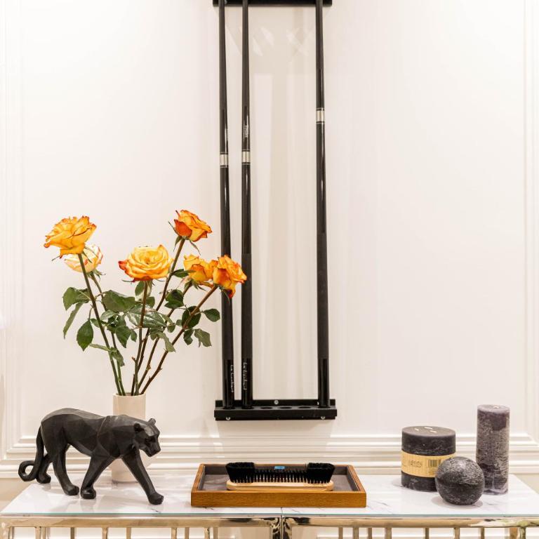 Gatsby Chic & Elegance & Billiards & Fitness & Luxury - Apartment - 24