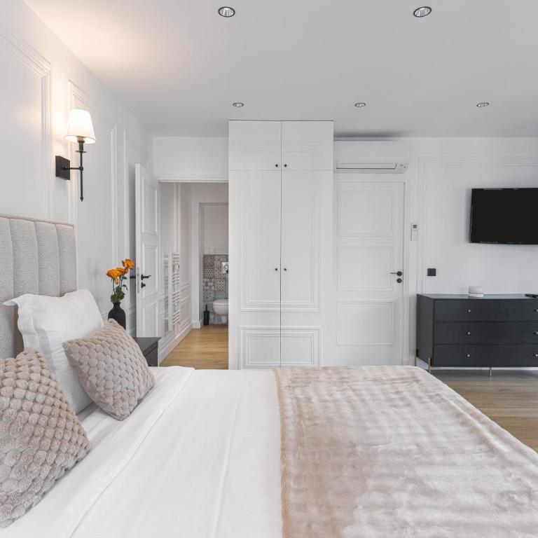 Gatsby Chic & Elegance & Billiards & Fitness & Luxury - Apartment - 45
