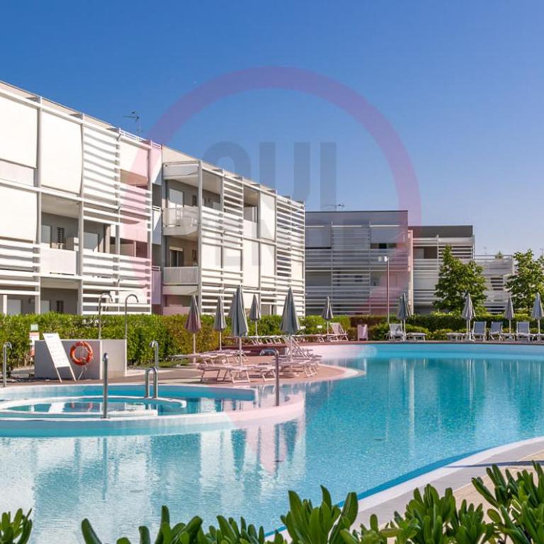 Laguna Park - QUI VENDE Immobiliare - per solo Famiglie - Appartamento con 2 Camere da Letto - 28