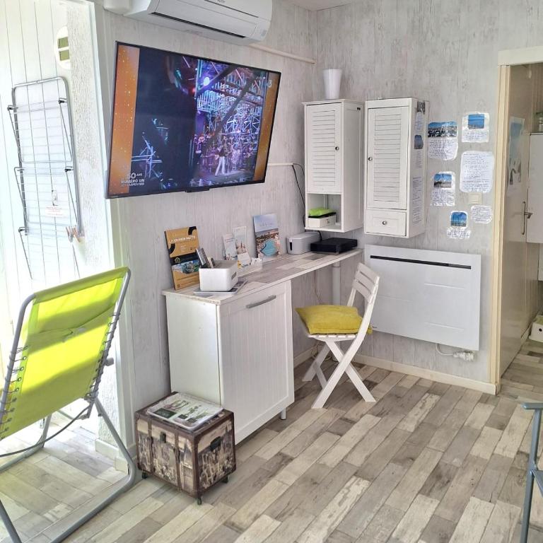 Studio " La Plage " avec parking privé gratuit et CLIM - Studio - 5