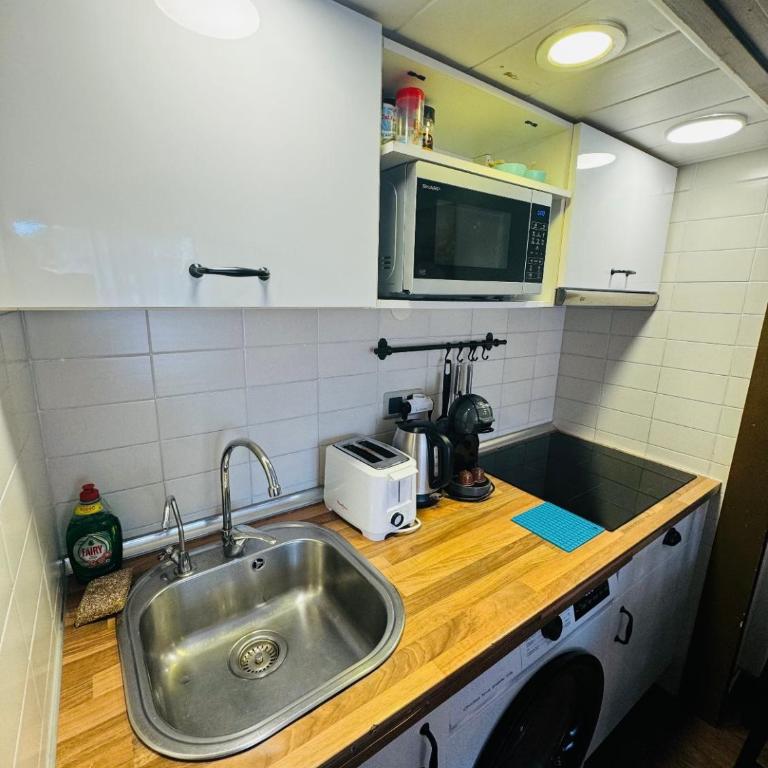 Simpático piso con 2 piscinas y vistas al mar - Apartamento de 1 dormitorio - 9