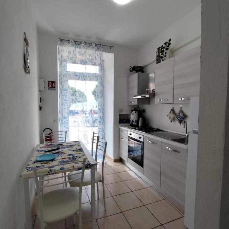 La casa di nonna santa - Casa con 2 Camere da Letto - 8