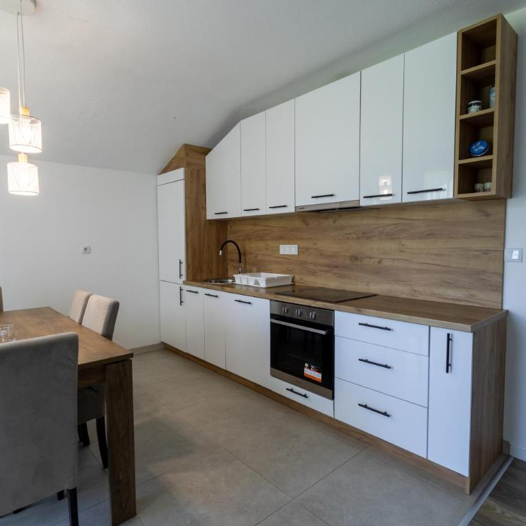 Ilidža Park Apartments - Appartement avec Terrasse - 8