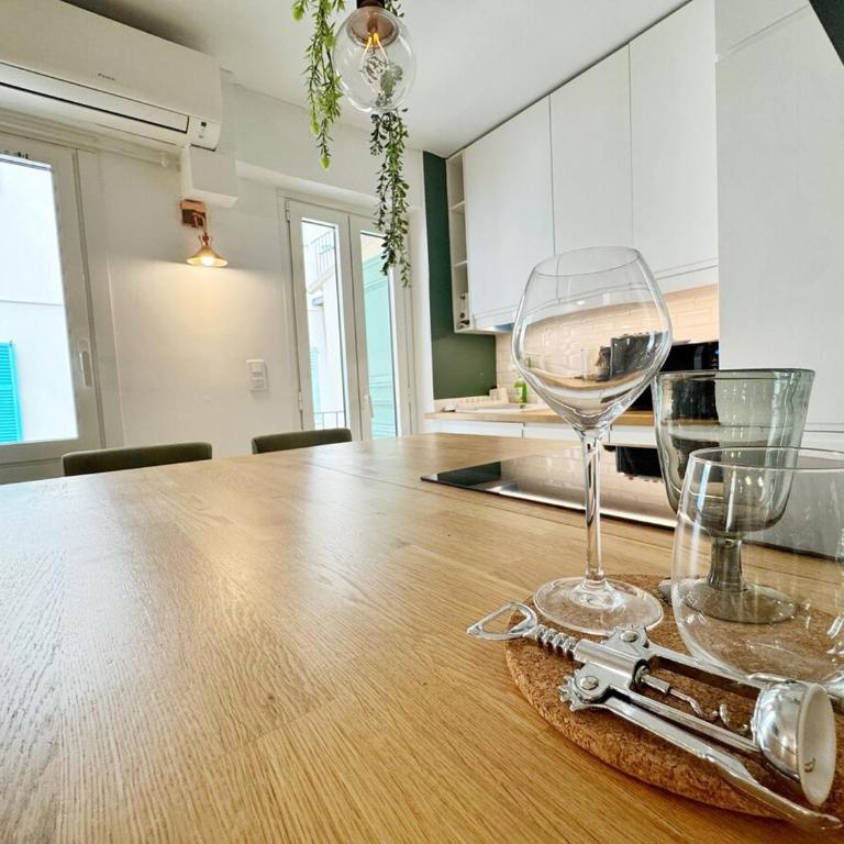 RF107 - Moderne 3P Nice Port Place du Pin - Appartement 2 Chambres - 27