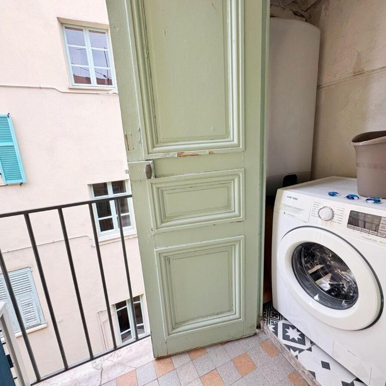 RF107 - Moderne 3P Nice Port Place du Pin - Appartement 2 Chambres - 29