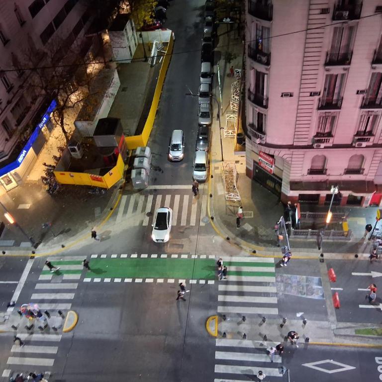 4 Ventanales sobre la Avenida Corrientes - Apartamento de 1 dormitorio - 46
