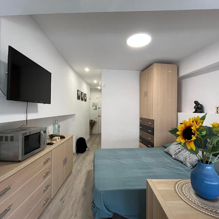 Platja de la Pineda Studio - Two-Bedroom Apartment - 1