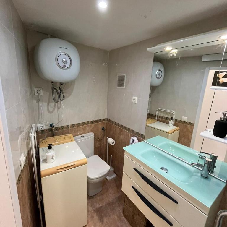 Platja de la Pineda Studio - Two-Bedroom Apartment - 13
