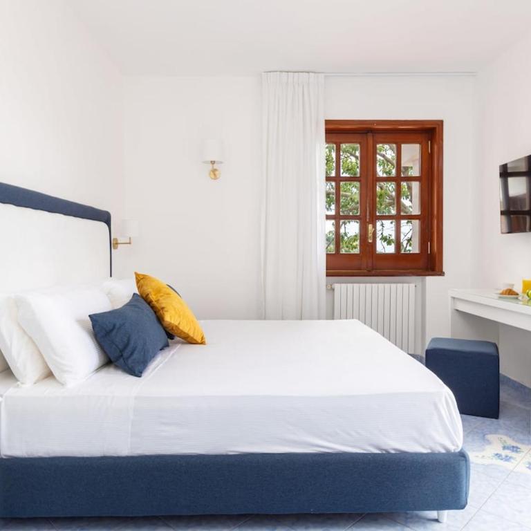 Villa La Scala - Villa with Private Pool - 16