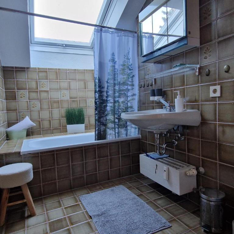 Ferienwohnung Grüntenausblick Bergblick & 2 Balkone im Allgäu - Apartment mit 1 Schlafzimmer, Balkon und Bergblick - 19