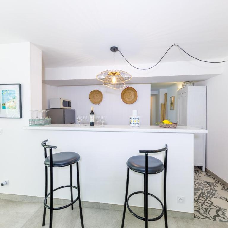 Bellavista Appartement Villa Vue Epoustouflante Parking - Two-Bedroom Apartment with Sea View - 28