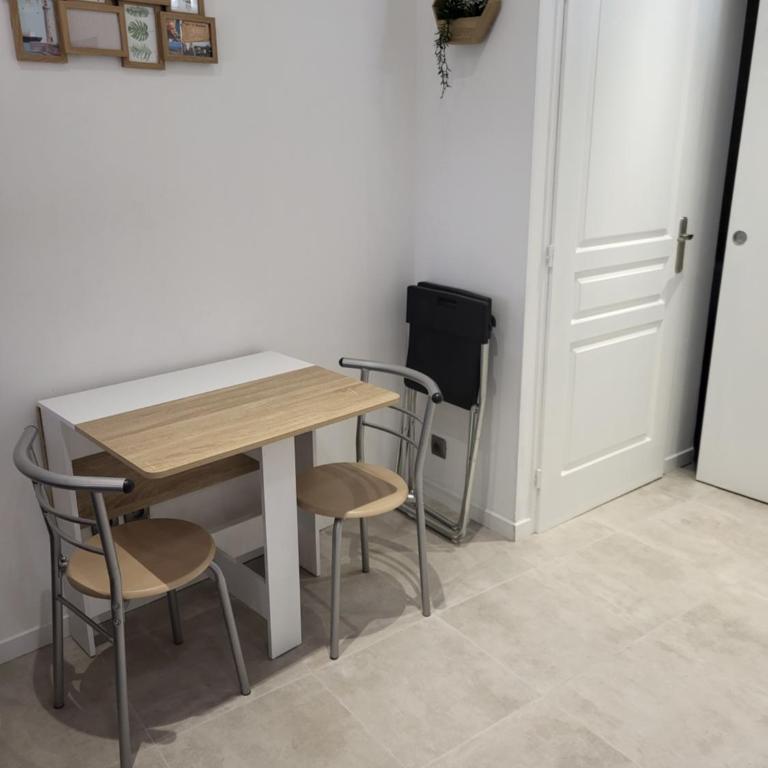 Appartement T2 - Sète centre ville - A deux pas des Halles - Apartment mit 1 Schlafzimmer - 21