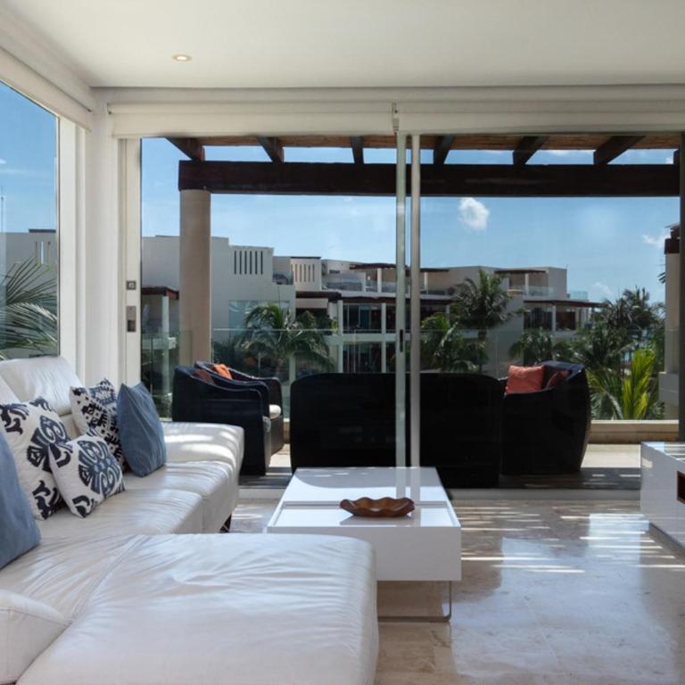 The Elements Oceanfront & Beachside Condo Hotel - Three-Bedroom Apartment with Ocean View - Penthouse - 23