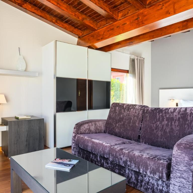 Indiana Boutique Hotel - Chambre Double Deluxe avec Balcon - 8