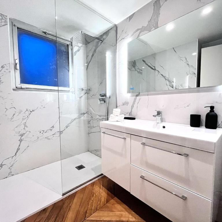 RF103 - Luxueux 3 pièces à Beausoleil - Appartement 2 Chambres - 11