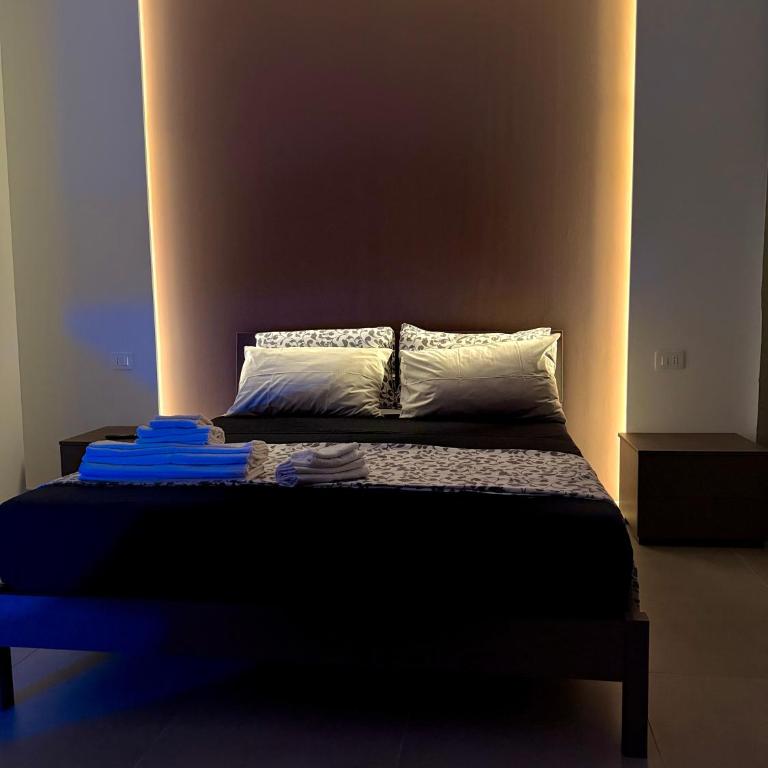 Sole&Luna Boutique Rooms - Bari city center - Suite Deluxe con Vasca Idromassaggio - 30