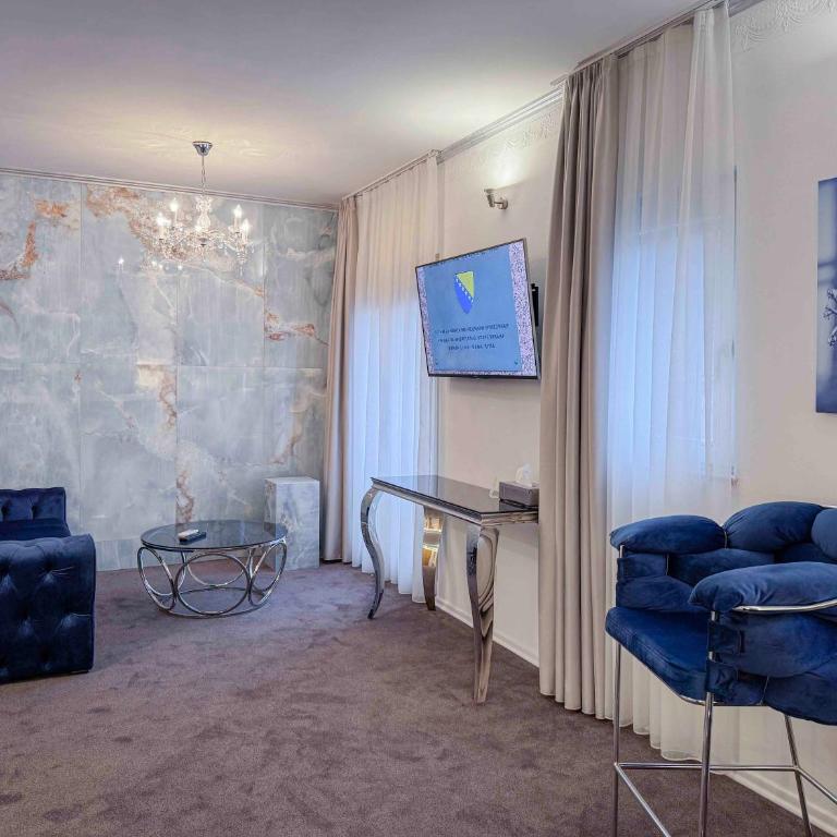 Shangri La Mansion - Standard Suite - 1
