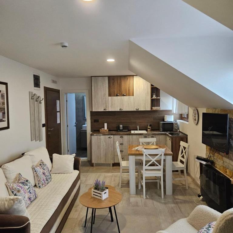 KOP P95 Milmari - Studio Apartment - 13
