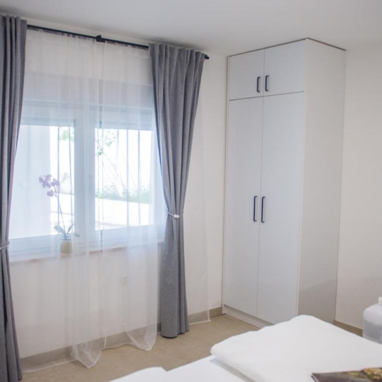 Stari View-Free Parking - One-Bedroom Apartment - 6