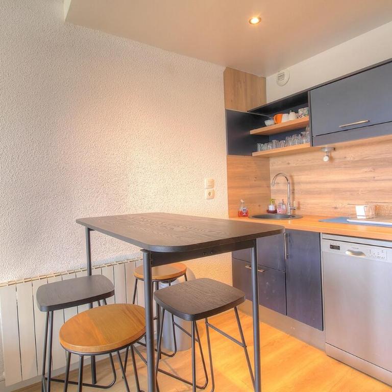 Cosy 2 pièces dans résidence avec piscine - Appartement 1 Chambre - 3