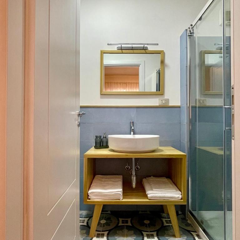 Le trame di Partenope - Quartieri Spagnoli Apartment - Appartamento con 1 Camera da Letto - 4
