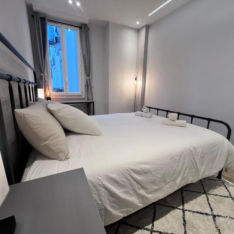 RF101- Magnifique 3 pièces centre Nice - Appartement 2 Chambres - 42