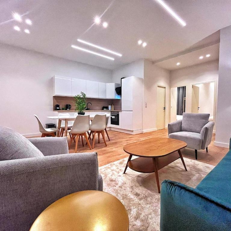 RF102 - Magnifique et spacieux 3 pièces - Appartement 2 Chambres - 3