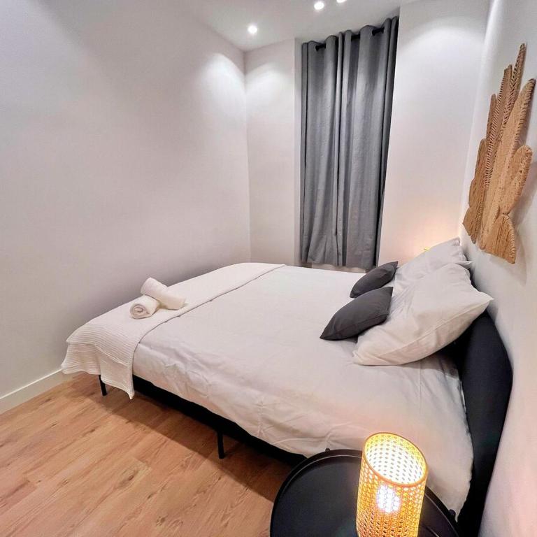 RF102 - Magnifique et spacieux 3 pièces - Appartement 2 Chambres - 11
