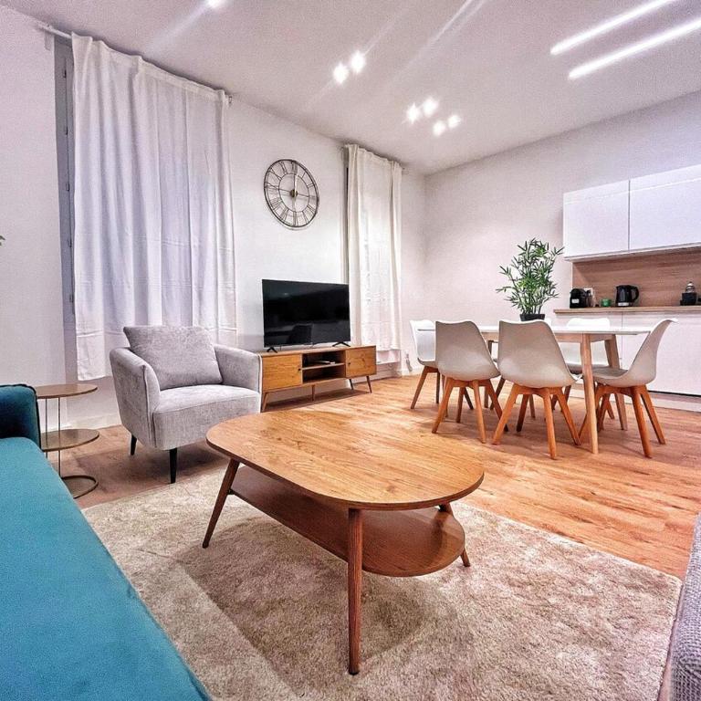 RF102 - Magnifique et spacieux 3 pièces - Appartement 2 Chambres - 18