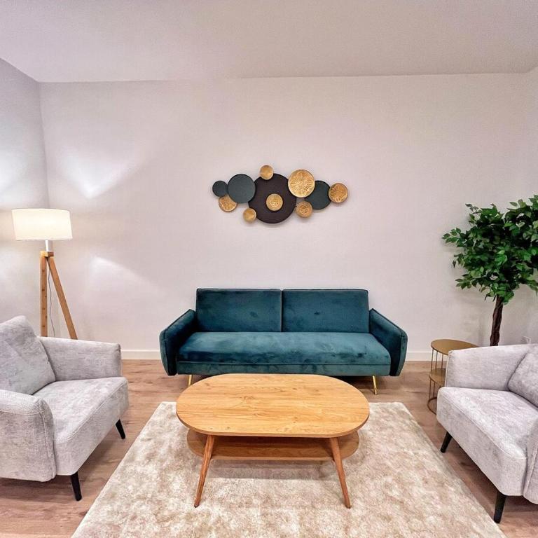 RF102 - Magnifique et spacieux 3 pièces - Appartement 2 Chambres - 24