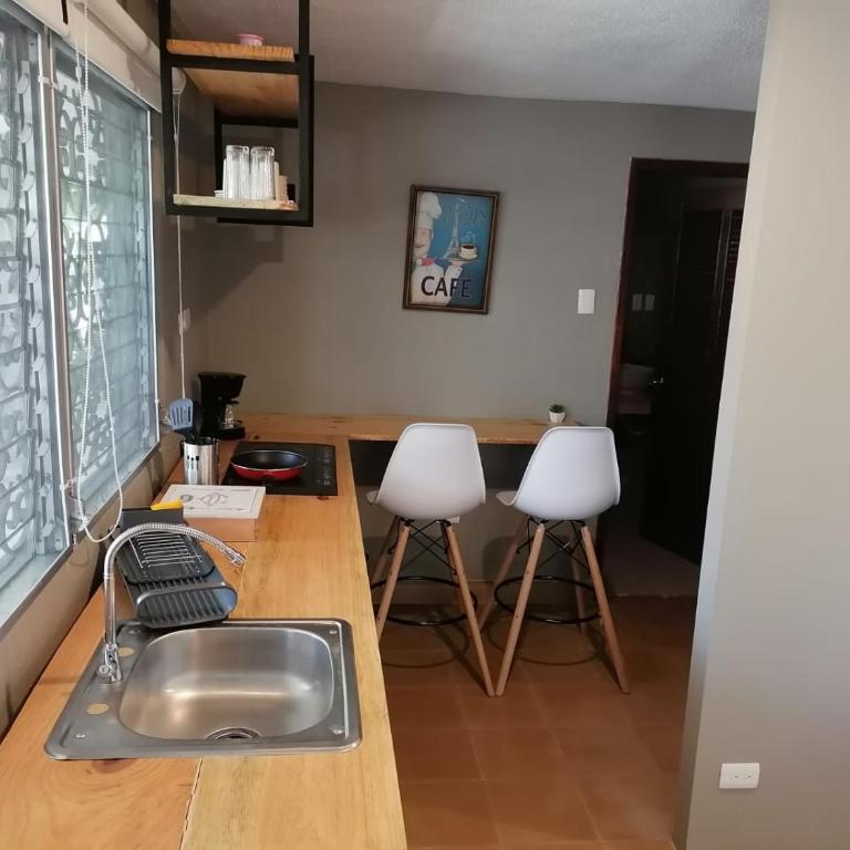 Casa Rafaelita - Studio with Sofa Bed - 2