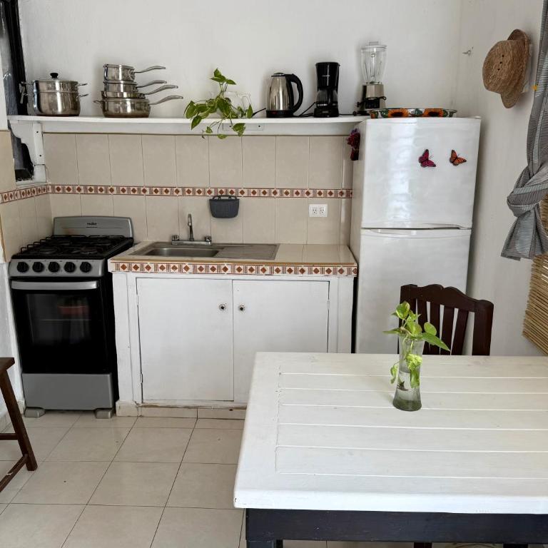 "Casitas Arcoiris" Excelente ubicación - Petfriendly - Triple Room - 6