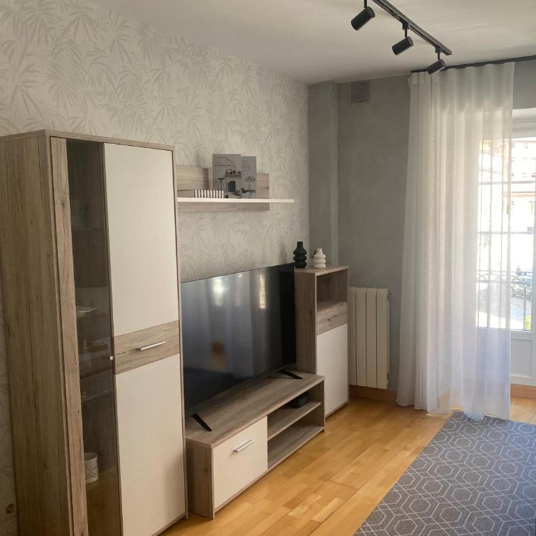La esencia de Burgos - Apartamento de 1 dormitorio - 2