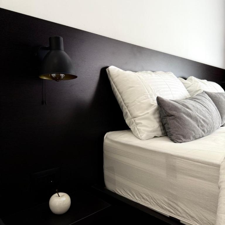 Apartments & Rooms Villa Zaad FREE PRIVATE PARKING - Deluxe Family Room - 23