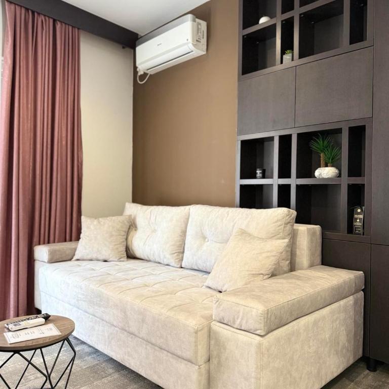 Apartments & Rooms Villa Zaad FREE PRIVATE PARKING - Deluxe Family Room - 26
